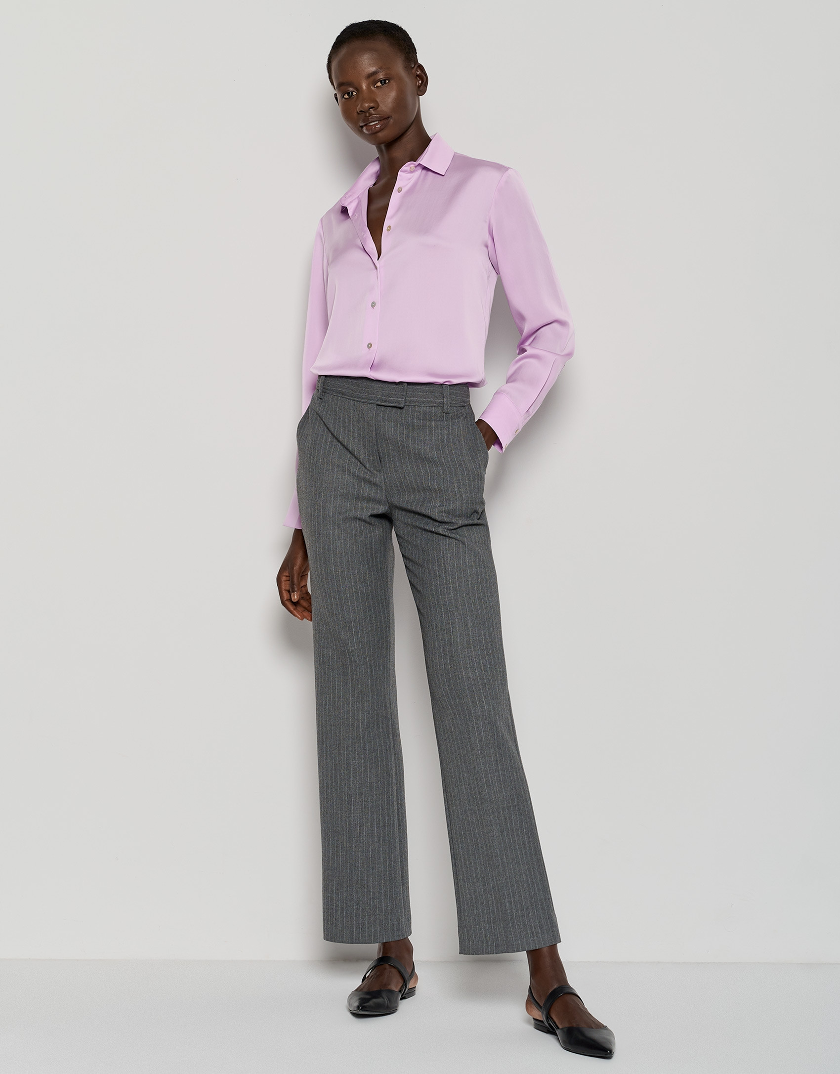 Pink satiny-finish shirt - Woman - AW2023 | Roberto Verino