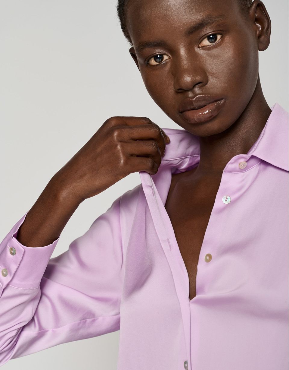 Pink satiny-finish shirt - Woman - AW2023 | Roberto Verino