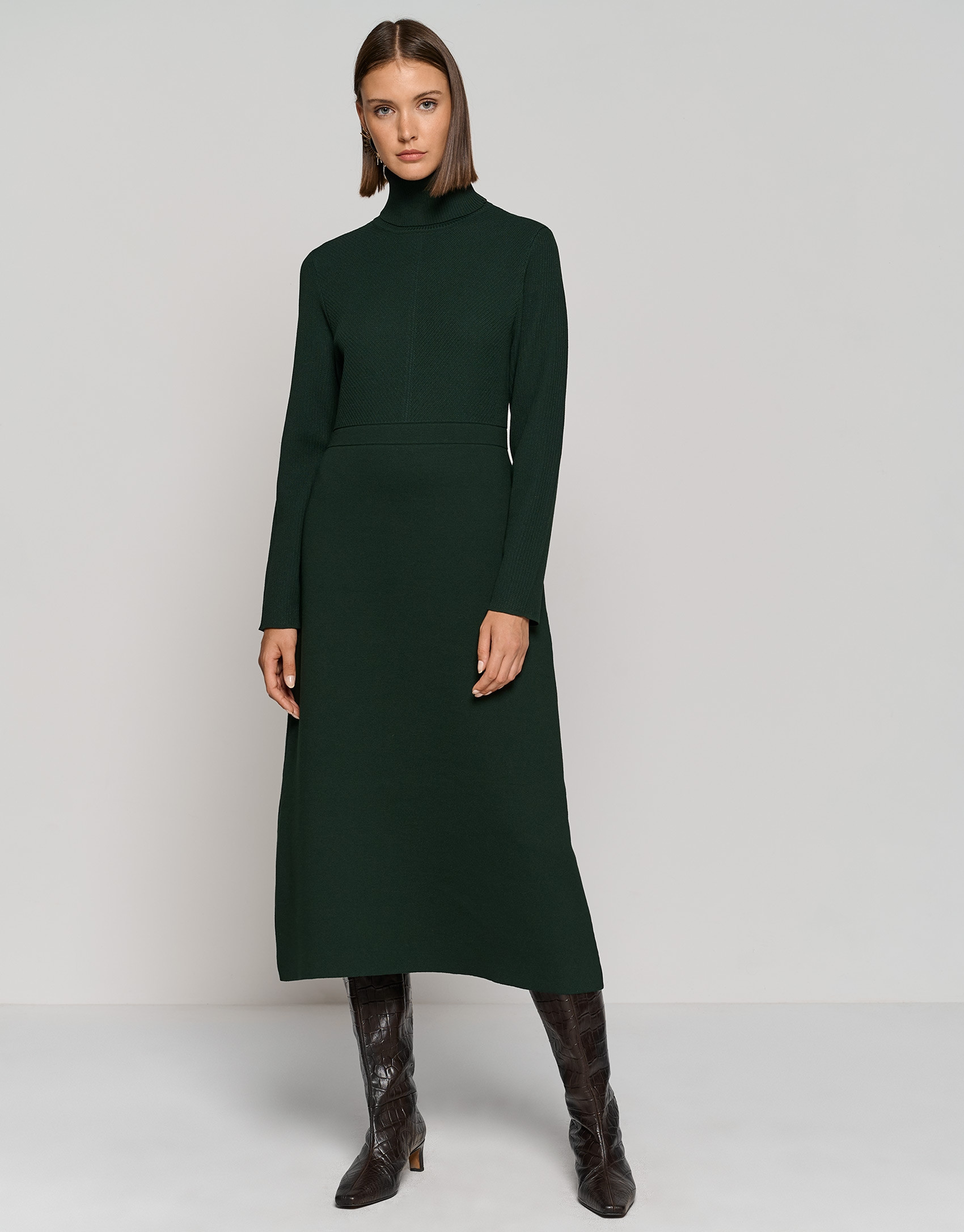 Vestido midi manga larga punto verde - Mujer | Roberto Verino