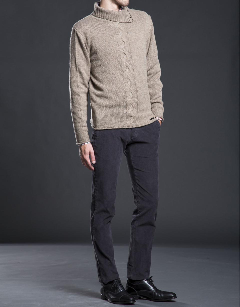 Beige turtle neck sweater with cable-stitching