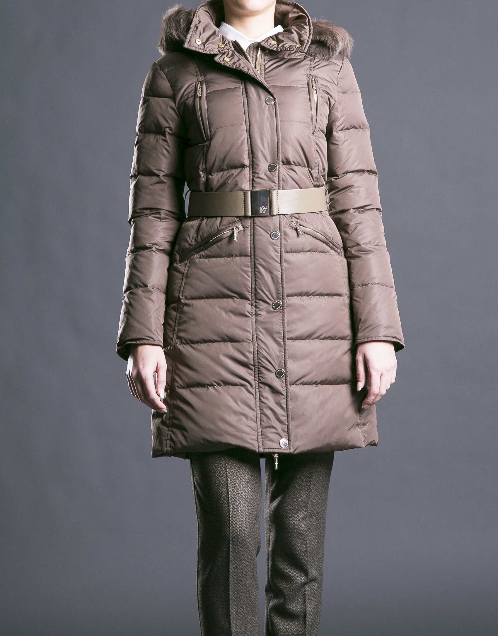 Long camel ski jacket