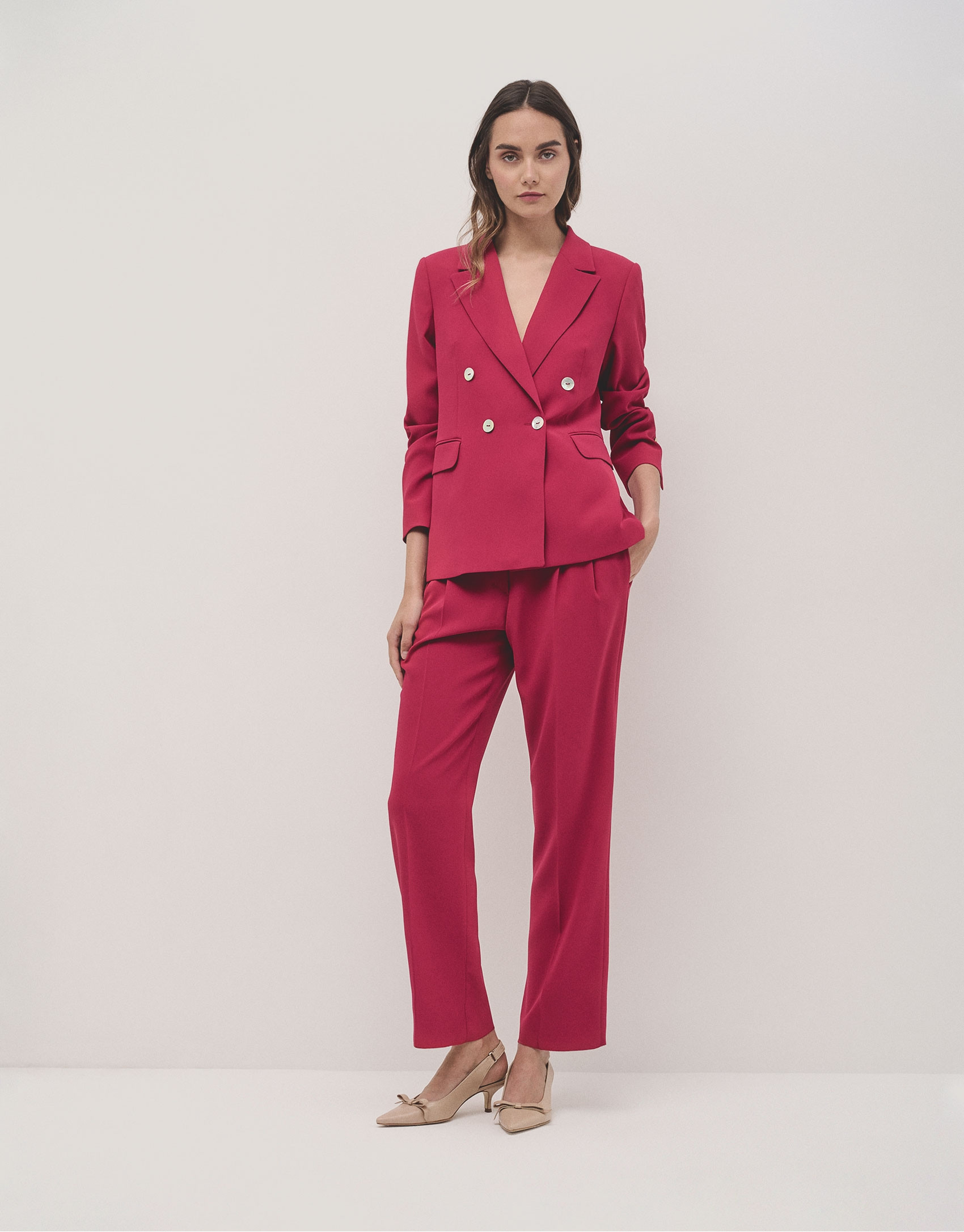 Raspberry double-breasted crepe blazer - Woman | Roberto Verino