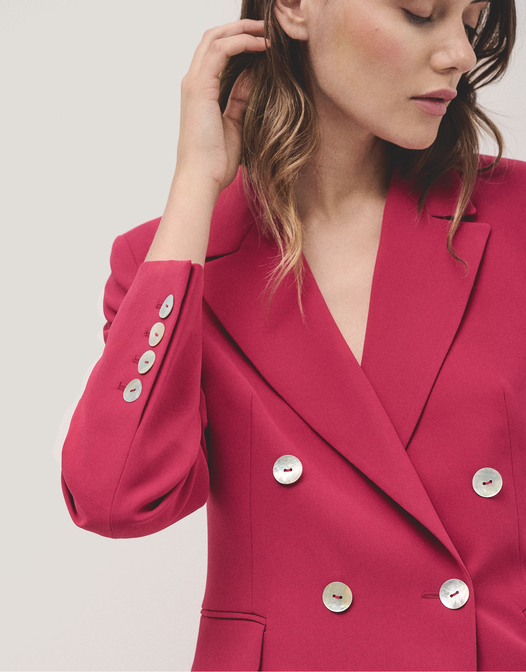 Raspberry double-breasted crepe blazer - Woman | Roberto Verino