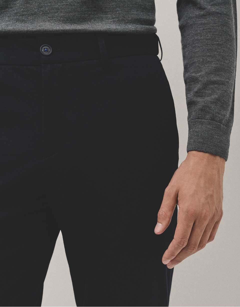 Navy blue blunt knit trousers separate - Man | Roberto Verino