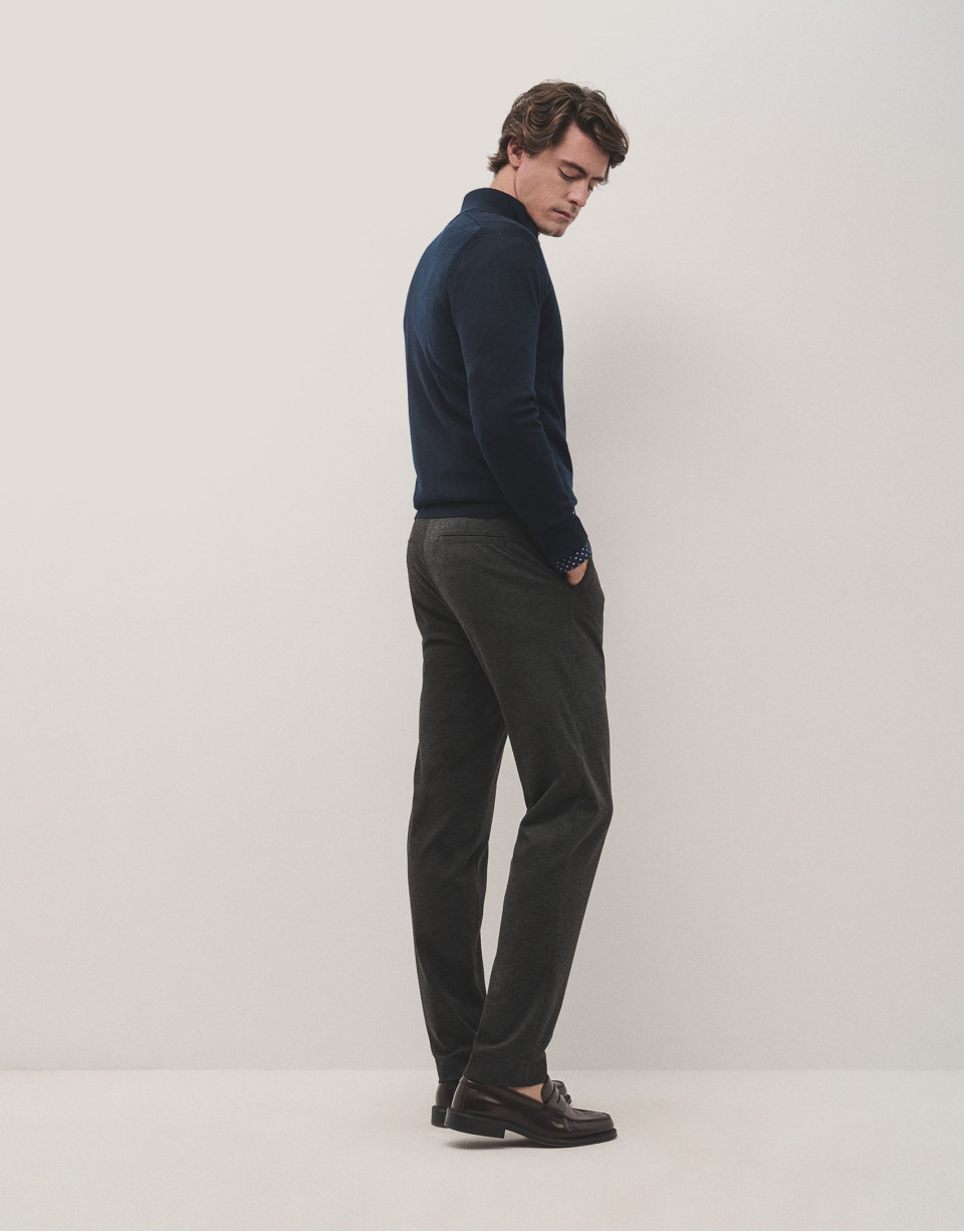 Dark grey blunt knit trousers - Man - AW2024 | Roberto Verino