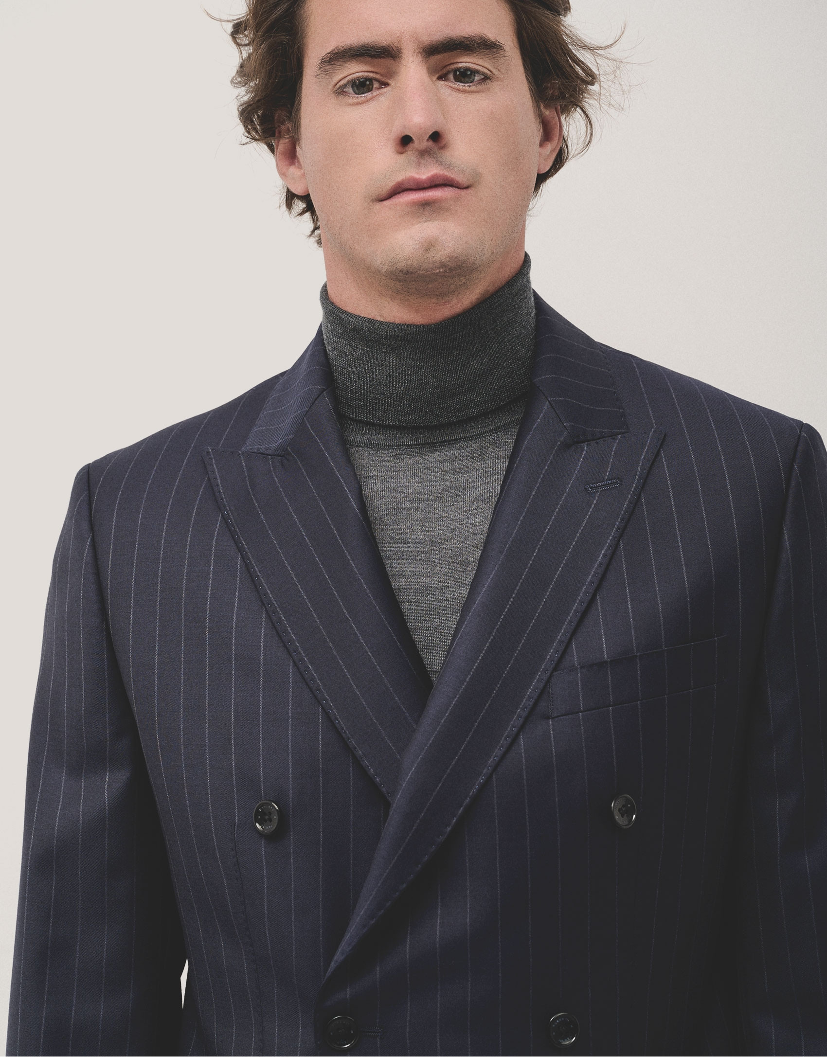 Half canvas pinstripe suit navy - Man - AW2024 | Roberto Verino