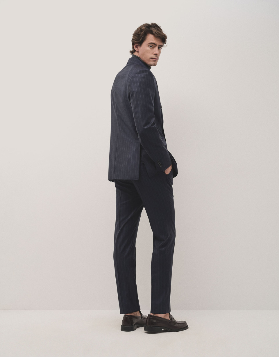 Half canvas pinstripe suit navy - Man - AW2024 | Roberto Verino