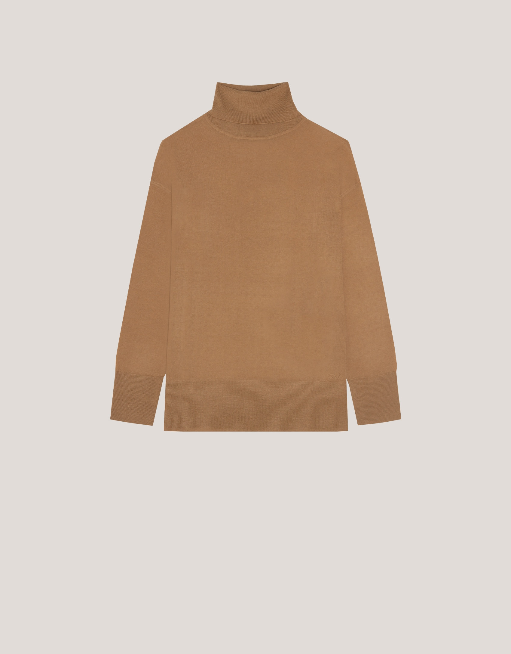 Camel fine wool knitted jumper with turtleneck | Roberto Verino