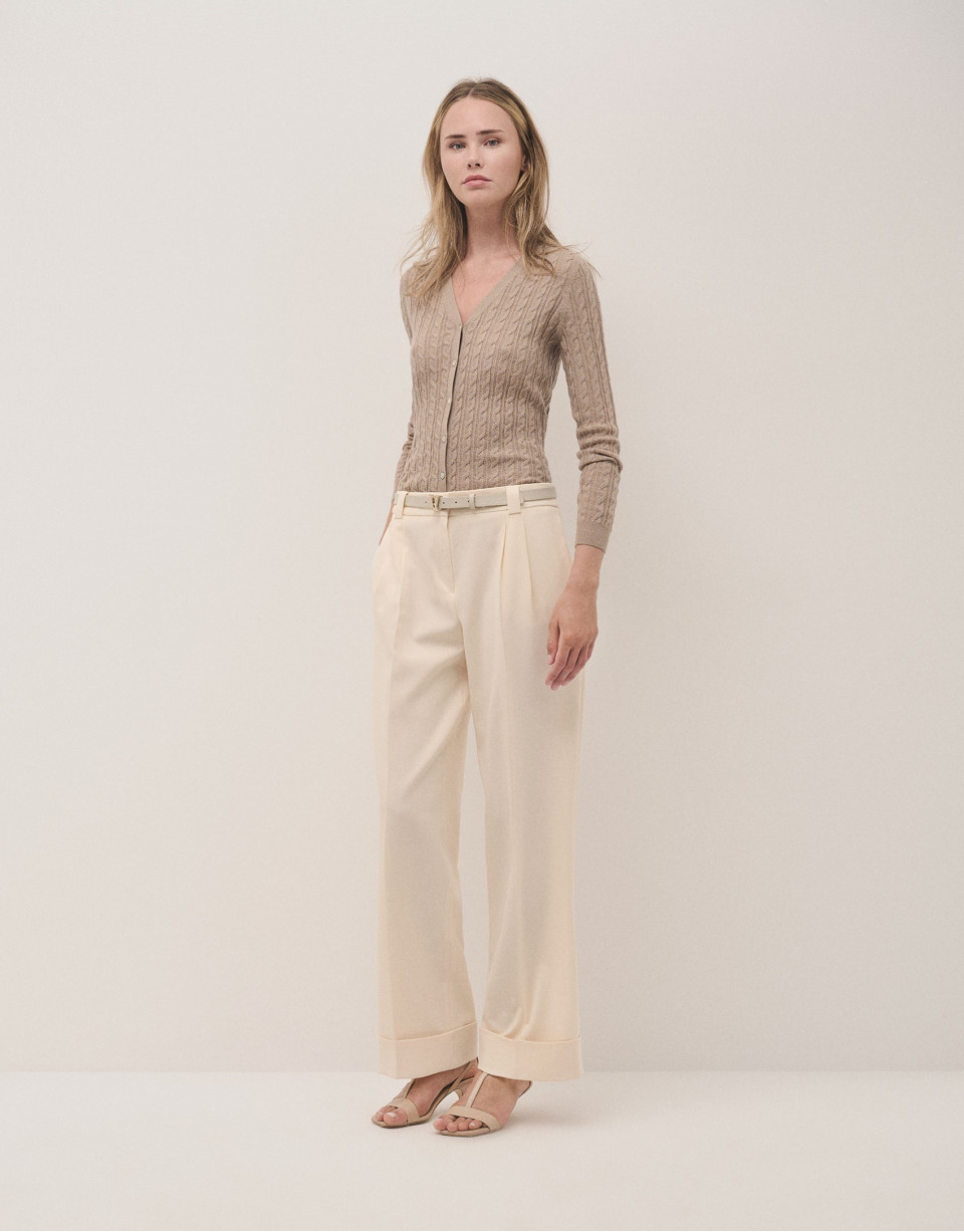 Chaqueta cuello pico punto de lana beige | Roberto Verino