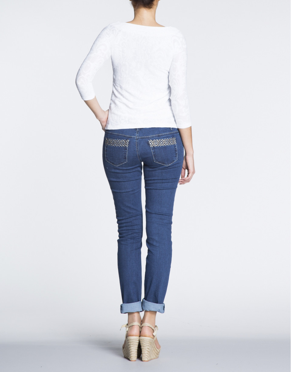 White  ribbed top 