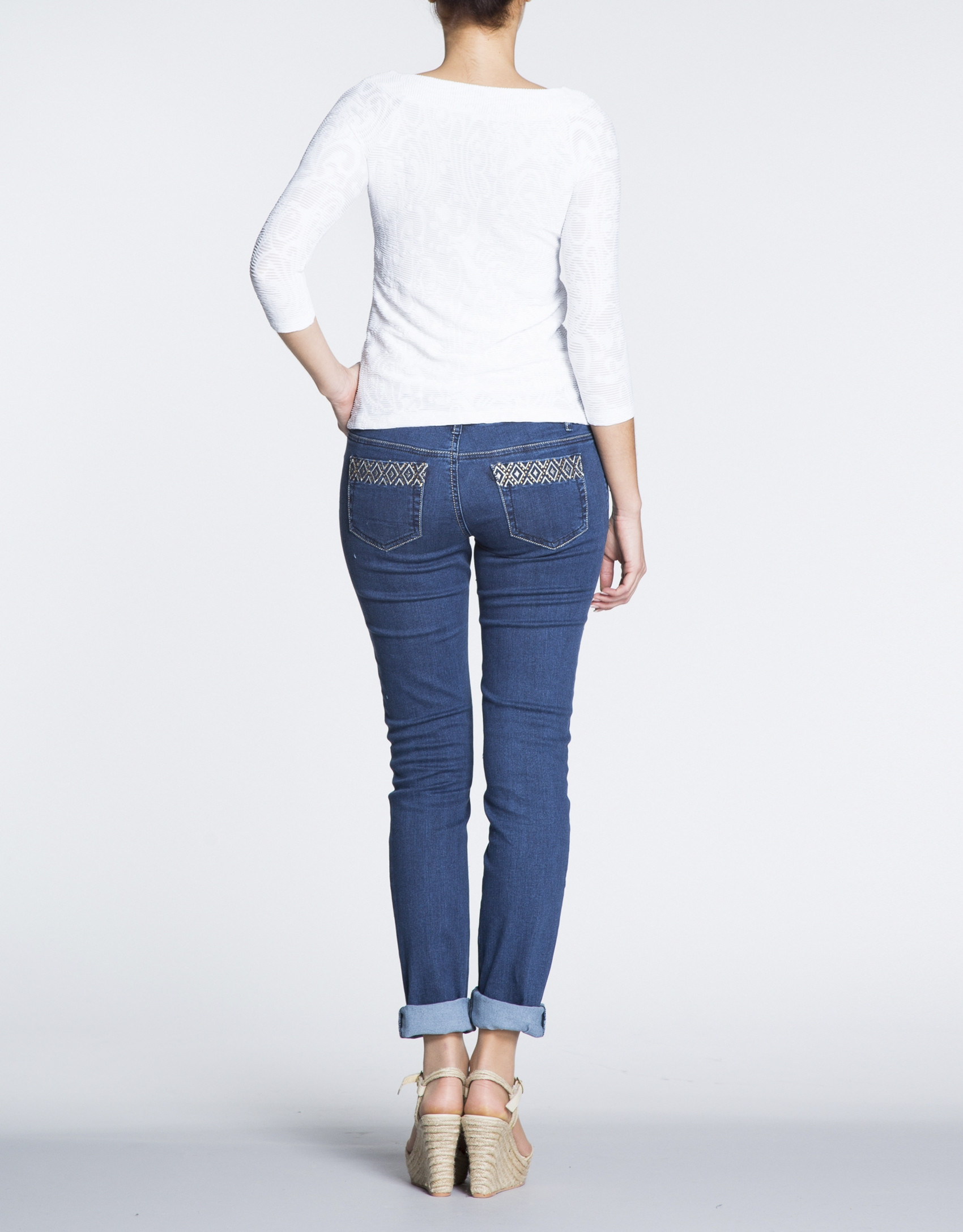 White  ribbed top 