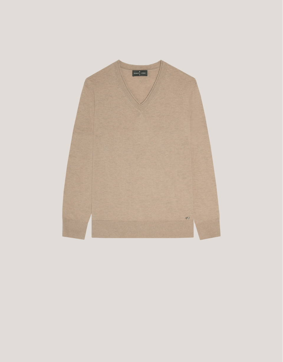Camel V-neckline jumper in wool and silk | Roberto Verino