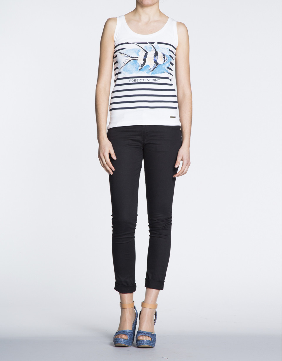 Camiseta de tirantes con estampado marinero en azul. 