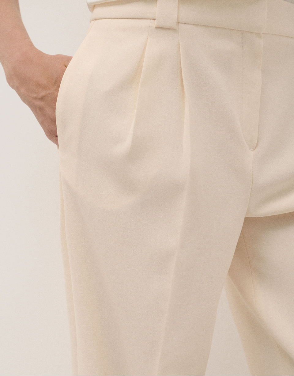 Pantalón sastre con vuelta crepé crudo - Mujer | Roberto Verino