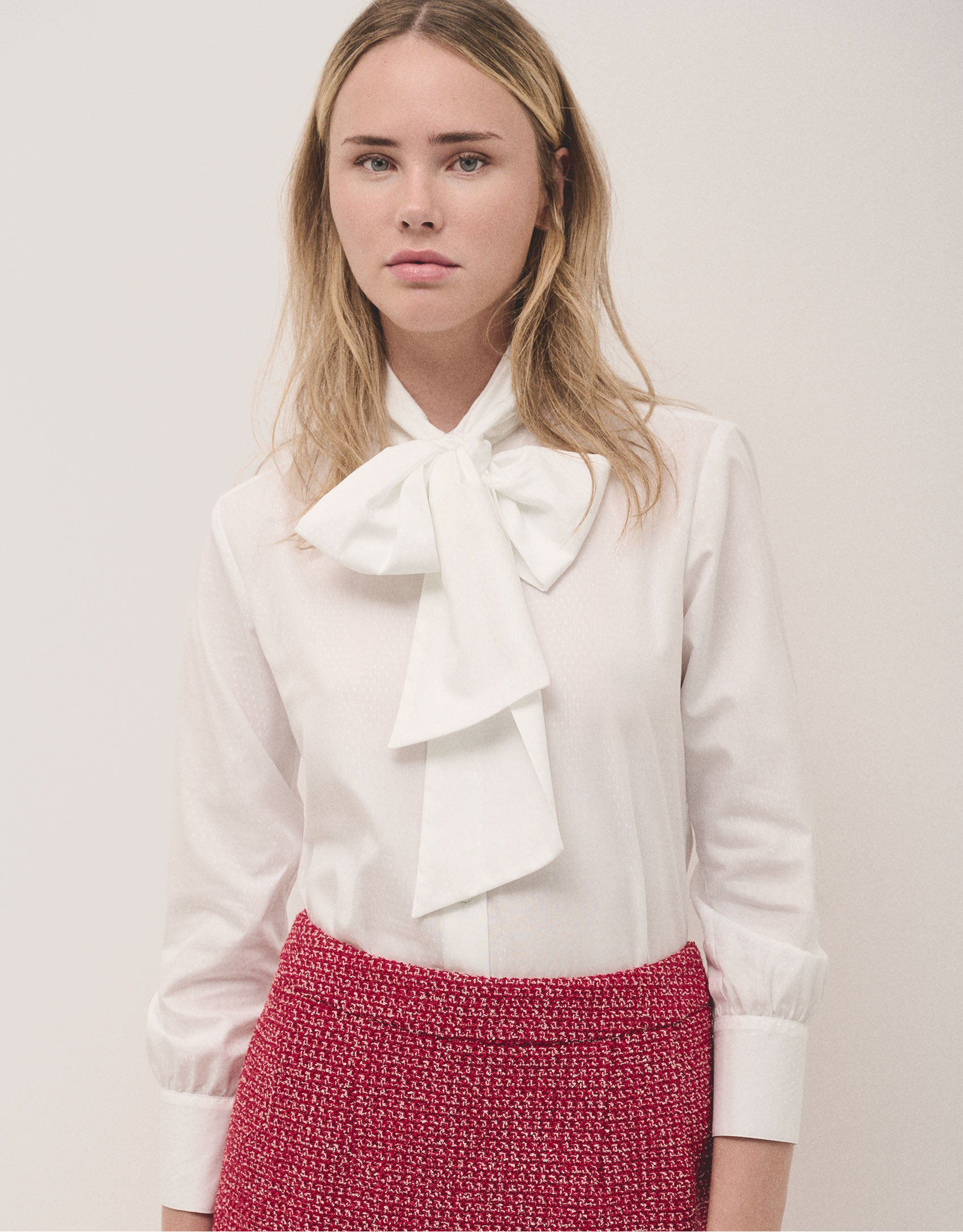White cotton jacquard rhrombus shirt with bow | Roberto Verino
