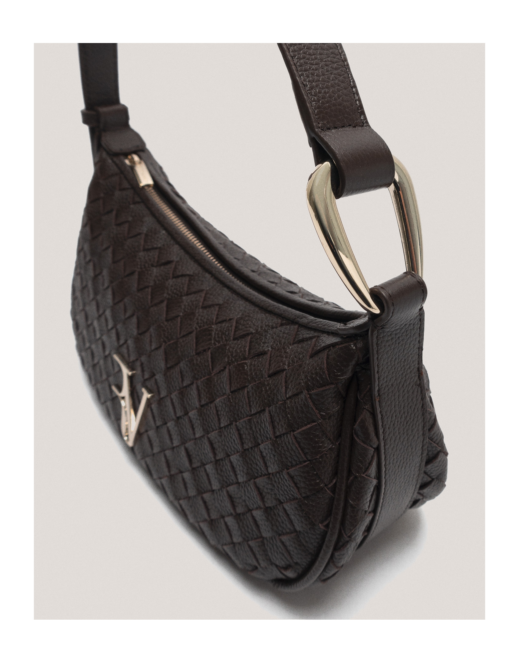 Brown braided leather Erea Moon shoulder bag | Roberto Verino