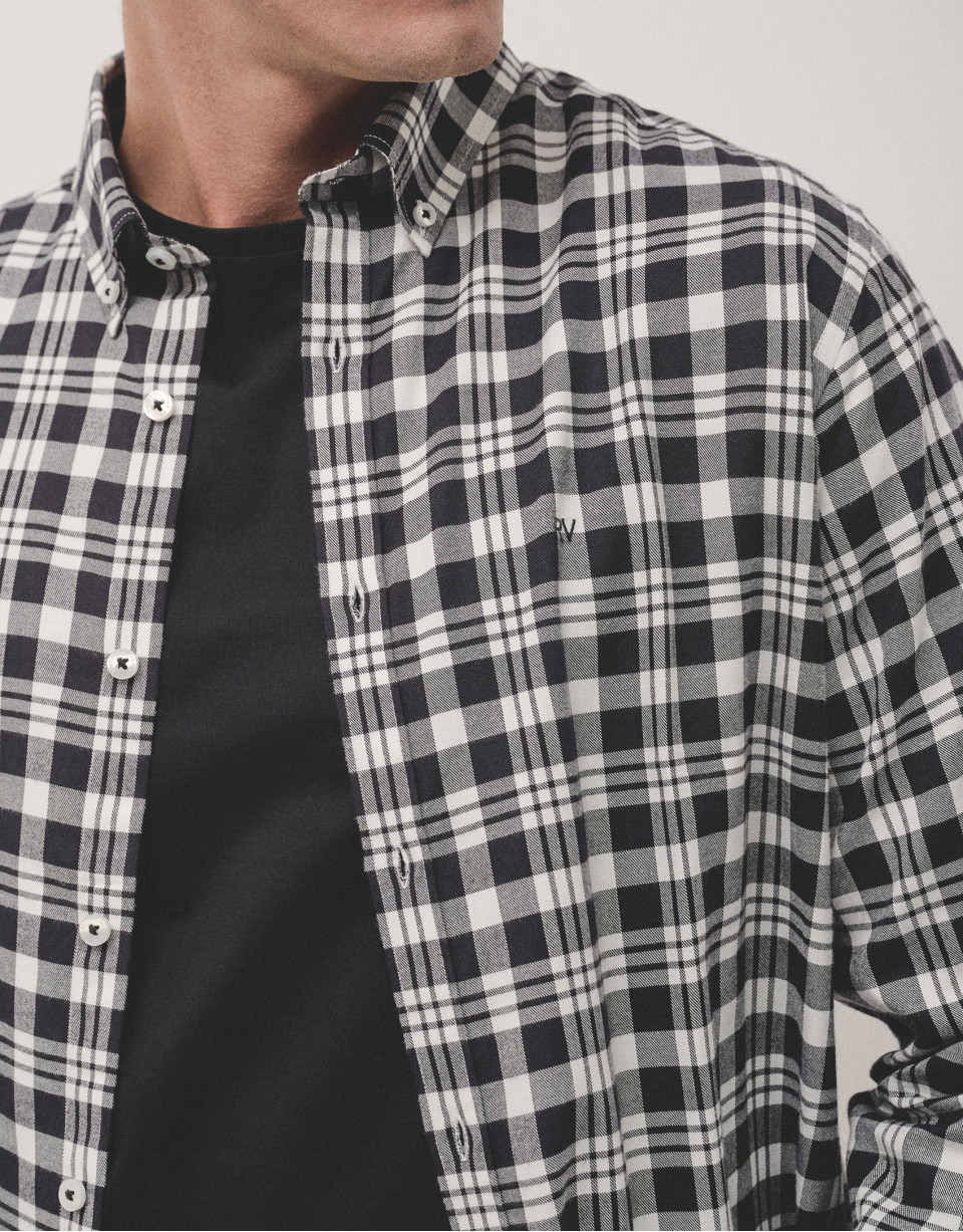 Camisa sport regular cuadros negro y blanco | Roberto Verino