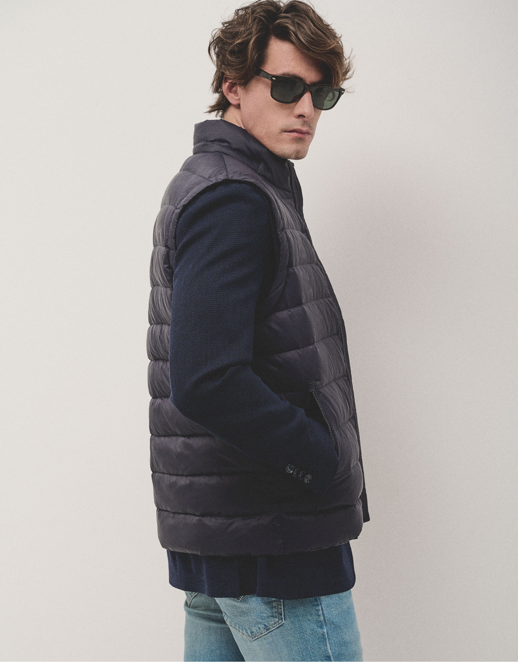 Technical padded waistcoat navy blue mink - Man | Roberto Verino
