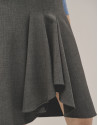 Grey double crepe skirt with ruffle in front | Roberto Verino