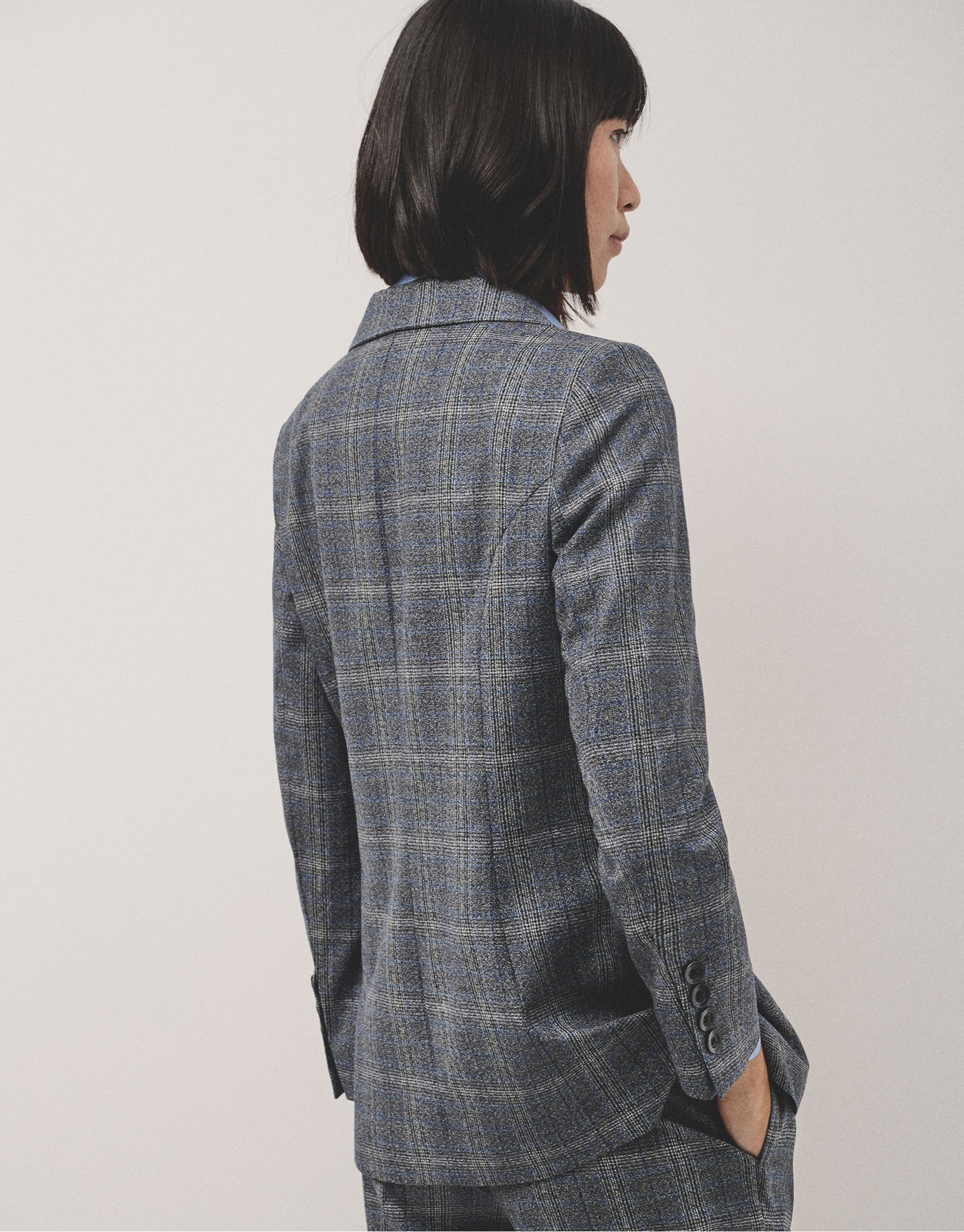Double-breasted blazer in grey and blue wales... | Roberto Verino
