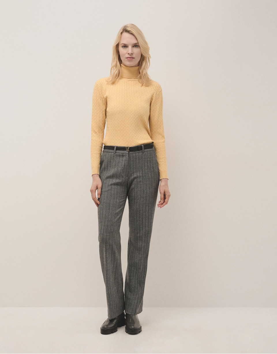 Yellow braided knitted jumper - Woman - AW2024 | Roberto Verino