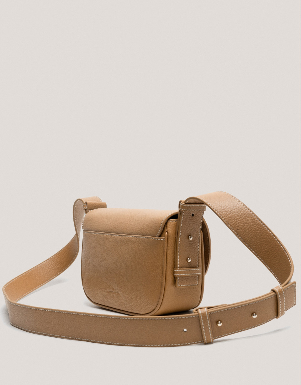 Camel grained leather Cuca Mini shoulder bag | Roberto Verino