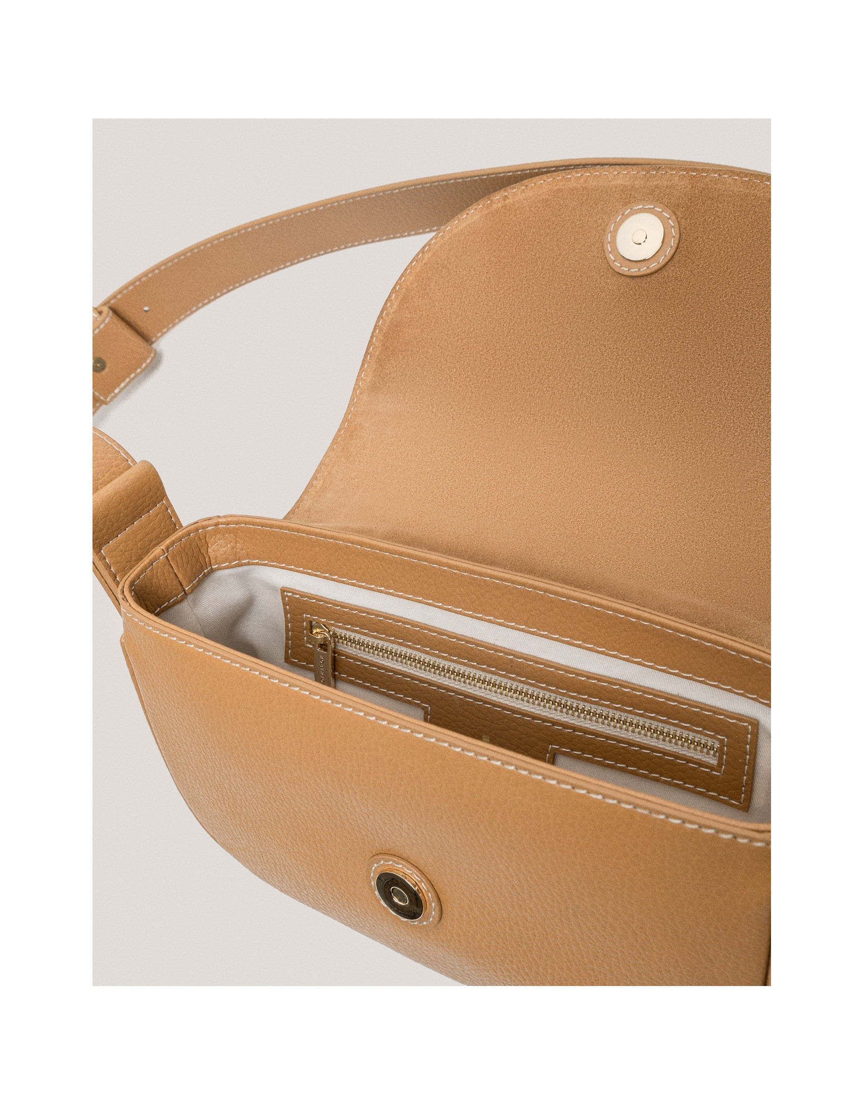 Camel grained leather Cuca Mini shoulder bag | Roberto Verino