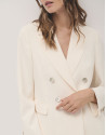 Blazer cruzada crepé blanco roto