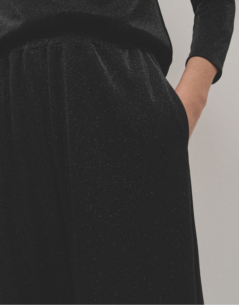 Pantalón ancho en punto brillo negro - Mujer | Roberto Verino