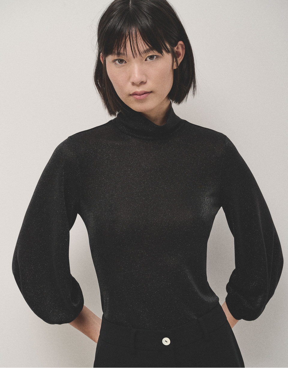 Camiseta cuello alto punto brillo negro - Mujer | Roberto Verino