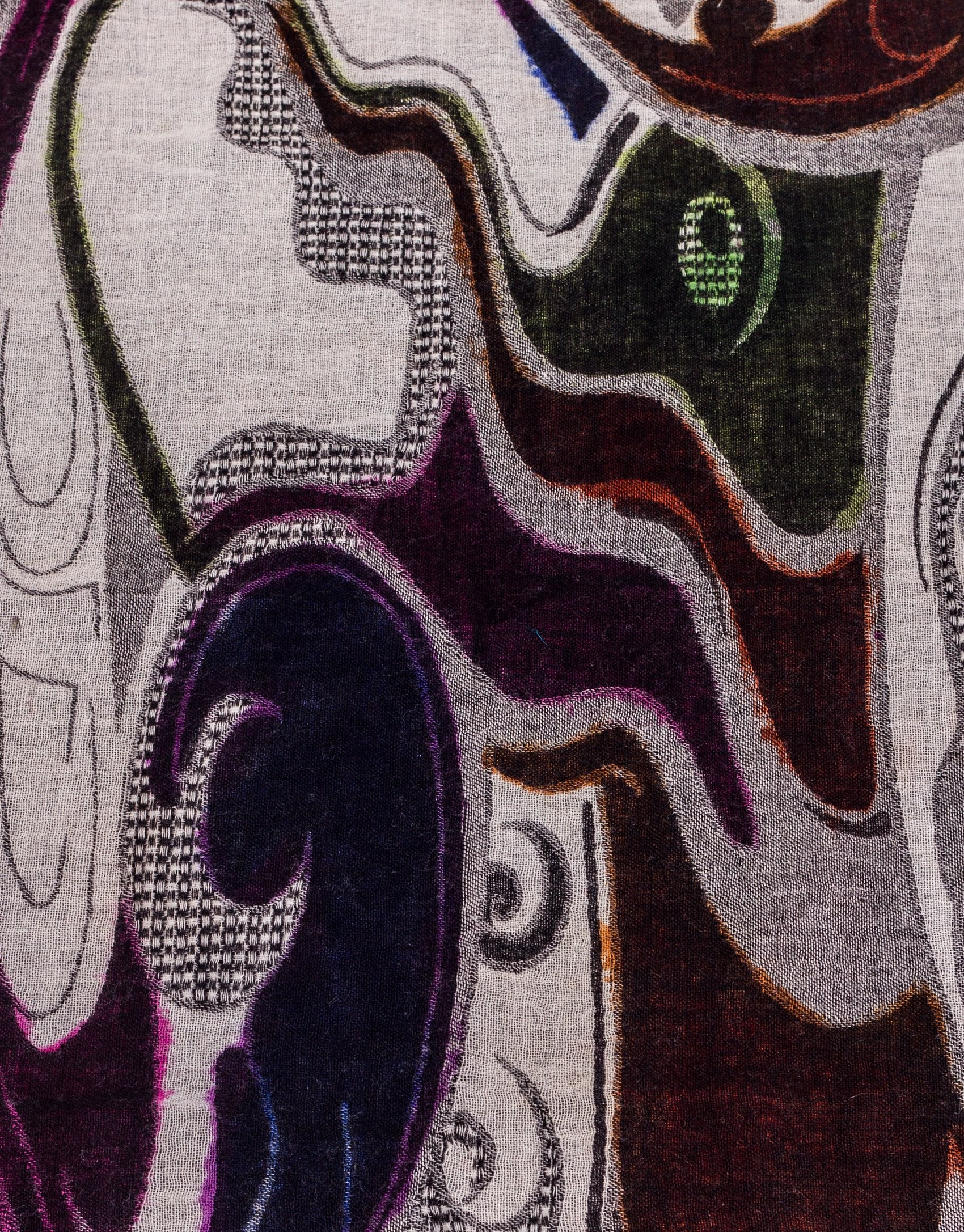Geometric wool print shawl in grey.