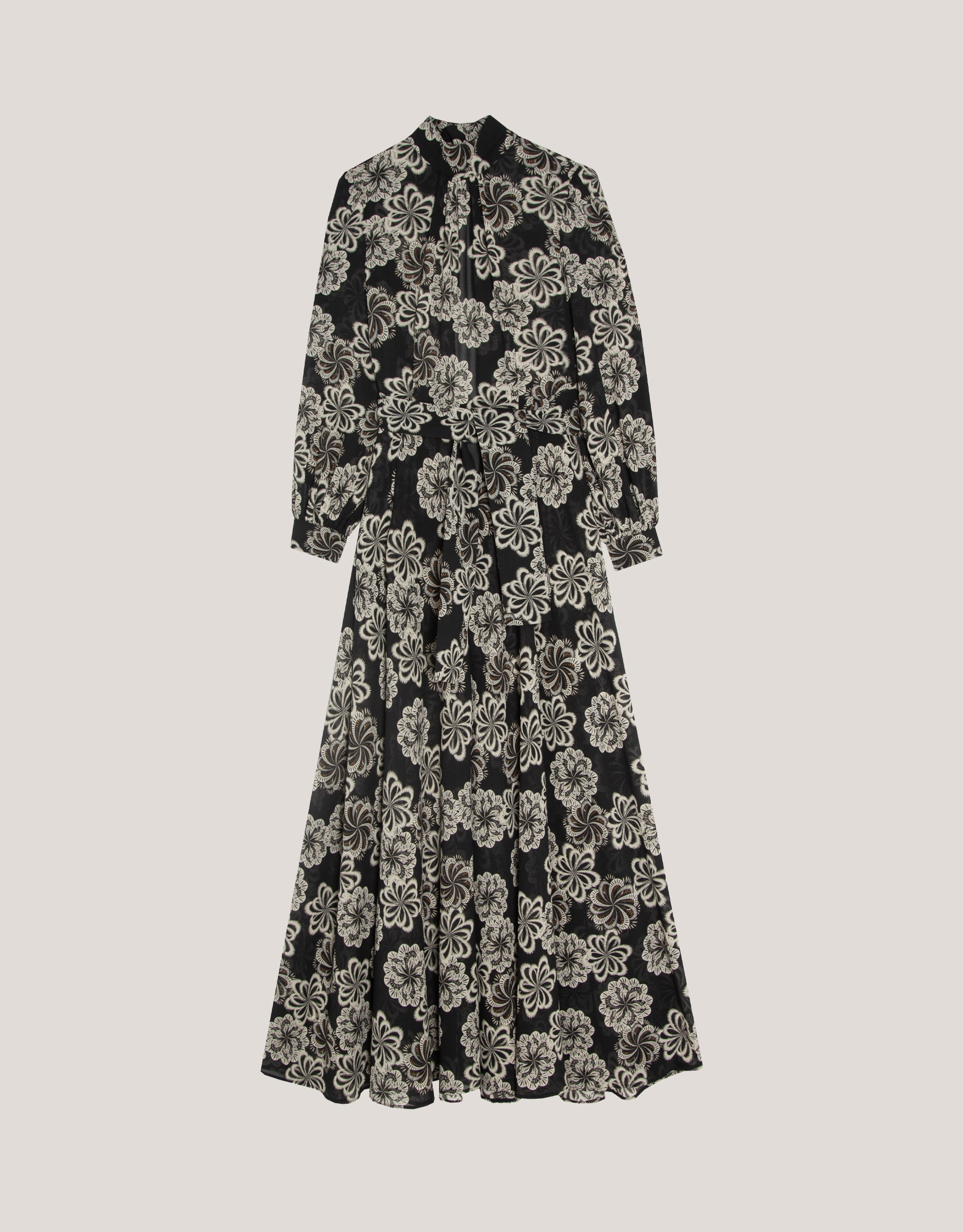 Black crepe georgette  long-sleeved dress ... | Roberto Verino