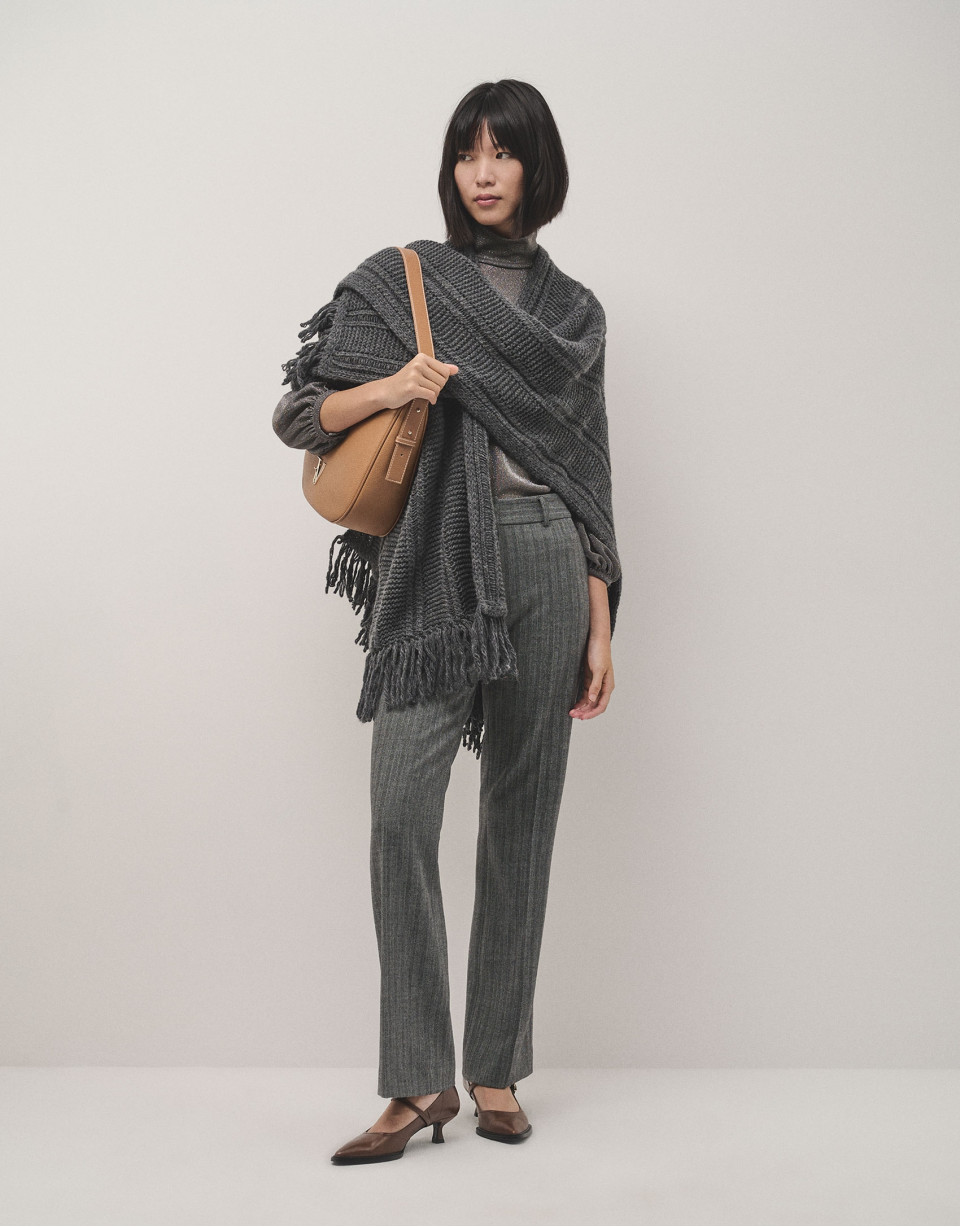 Chaqueta larga oversize punto gris