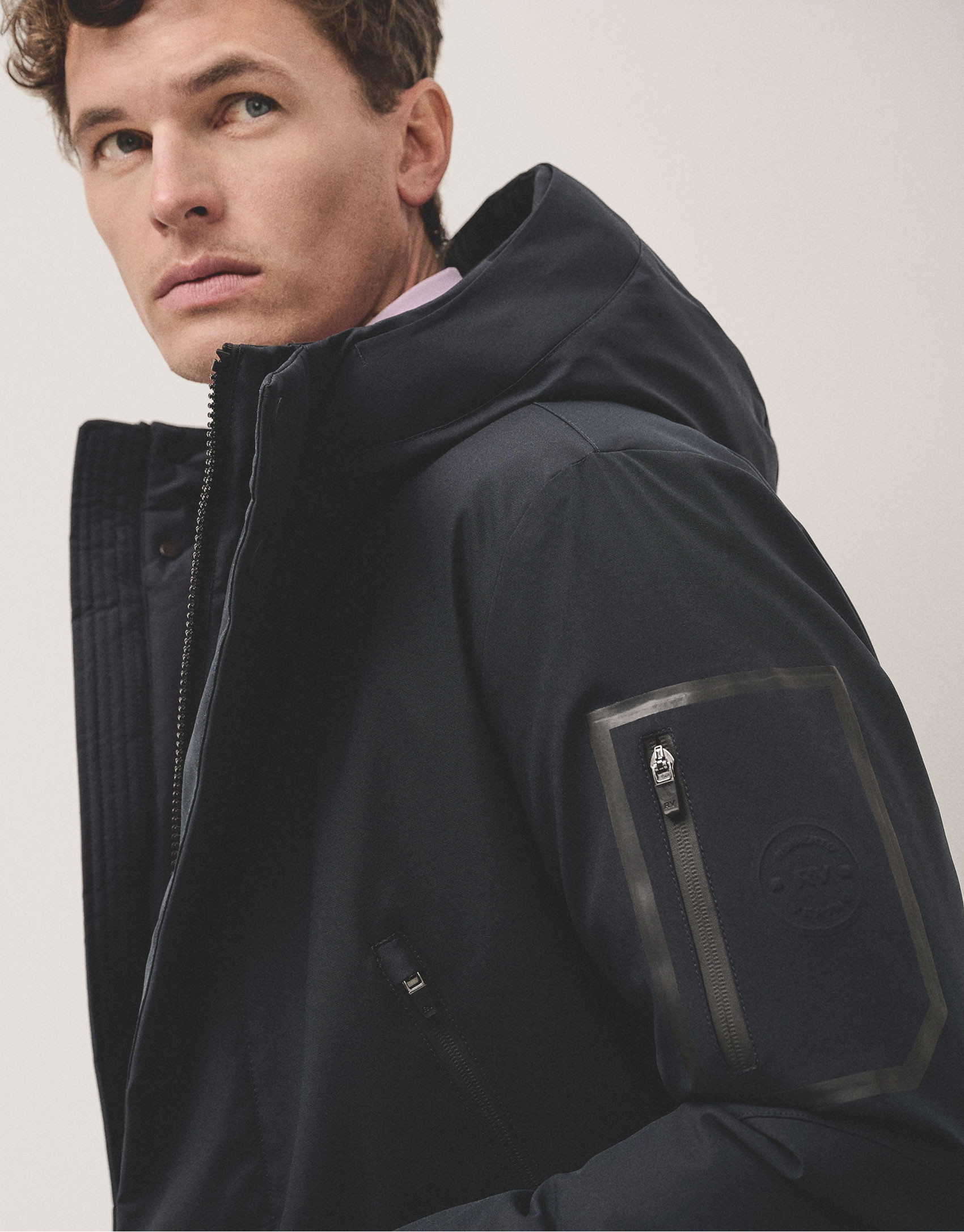 Long navy blue parka with quilted lining - Man | Roberto Verino
