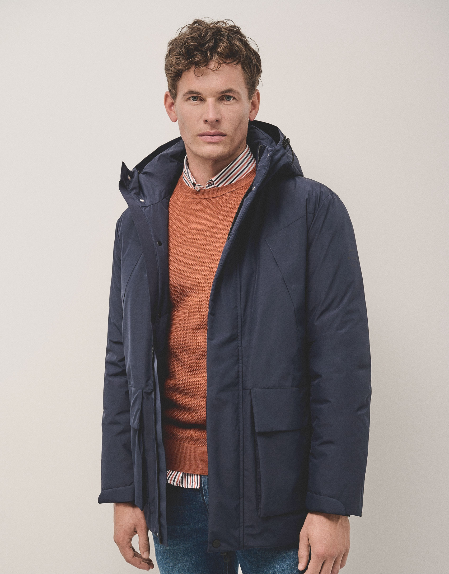 Parka técnica azul marino cuatro bolsillos | Roberto Verino