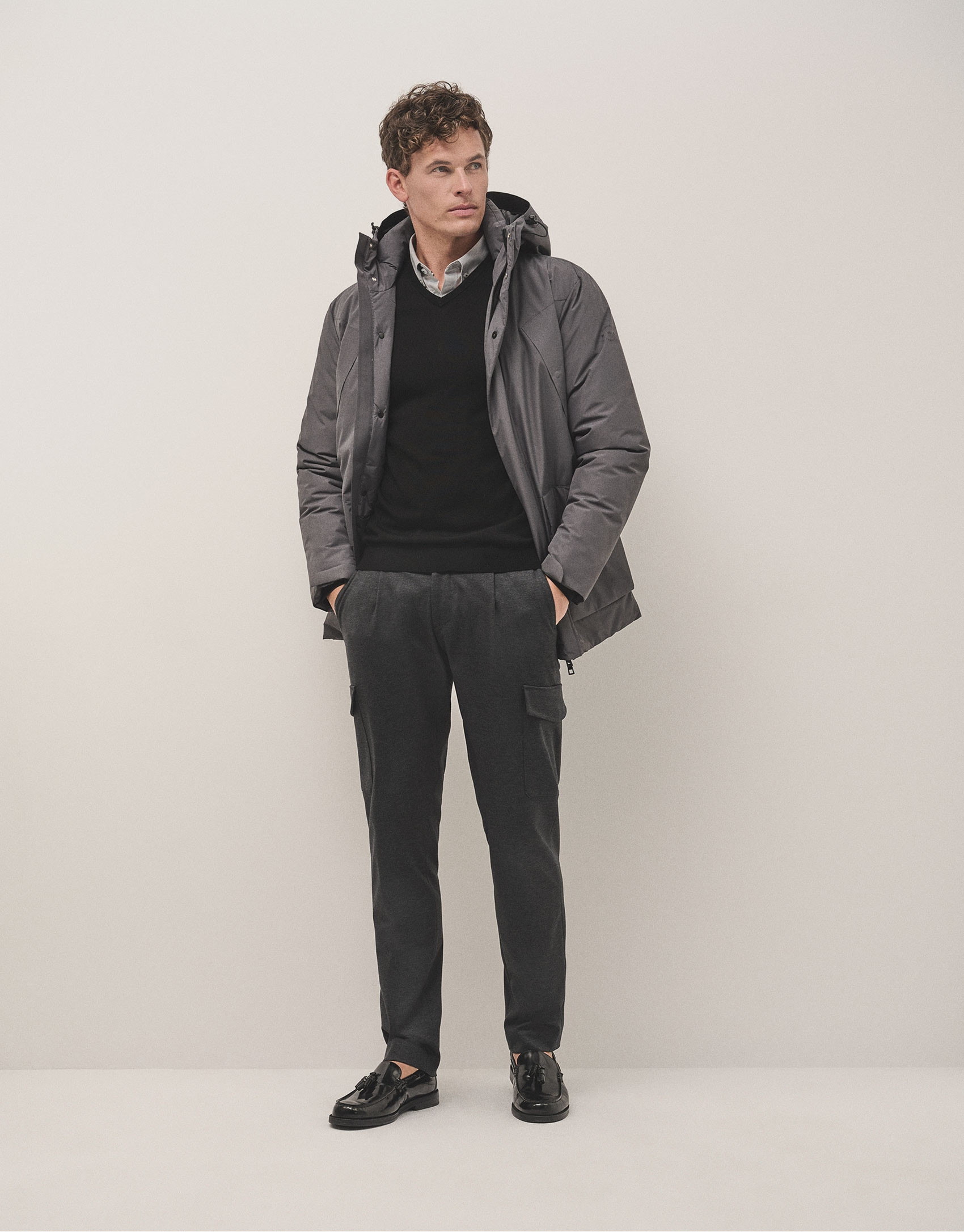 Parka técnica gris cuatro bolsillos - Hombre | Roberto Verino