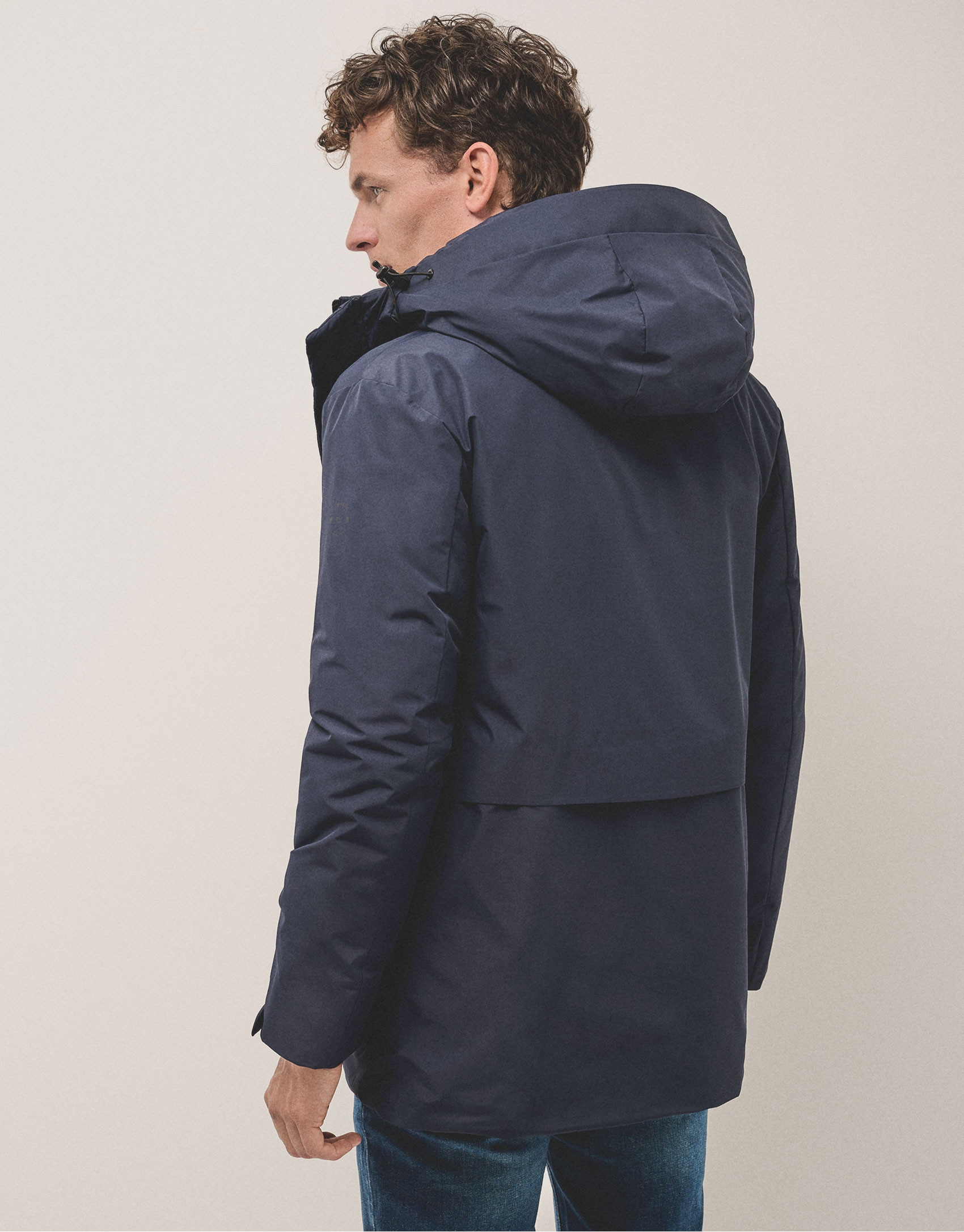 Parka técnica azul marino cuatro bolsillos | Roberto Verino