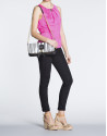 Bolso Clutch Martina Bahía piel a rayas blanco y negro