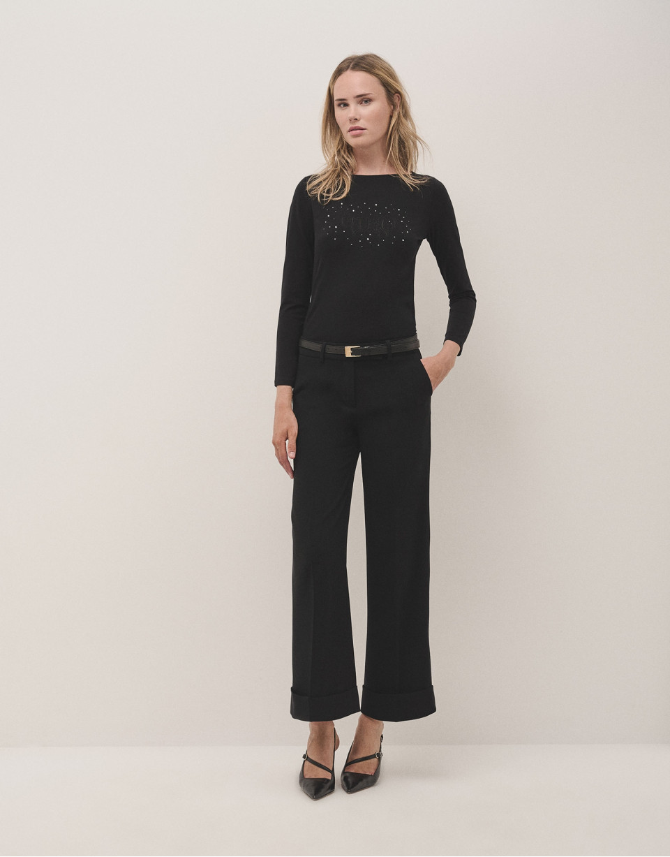 Black cotton top with long sleeves and ... | Roberto Verino
