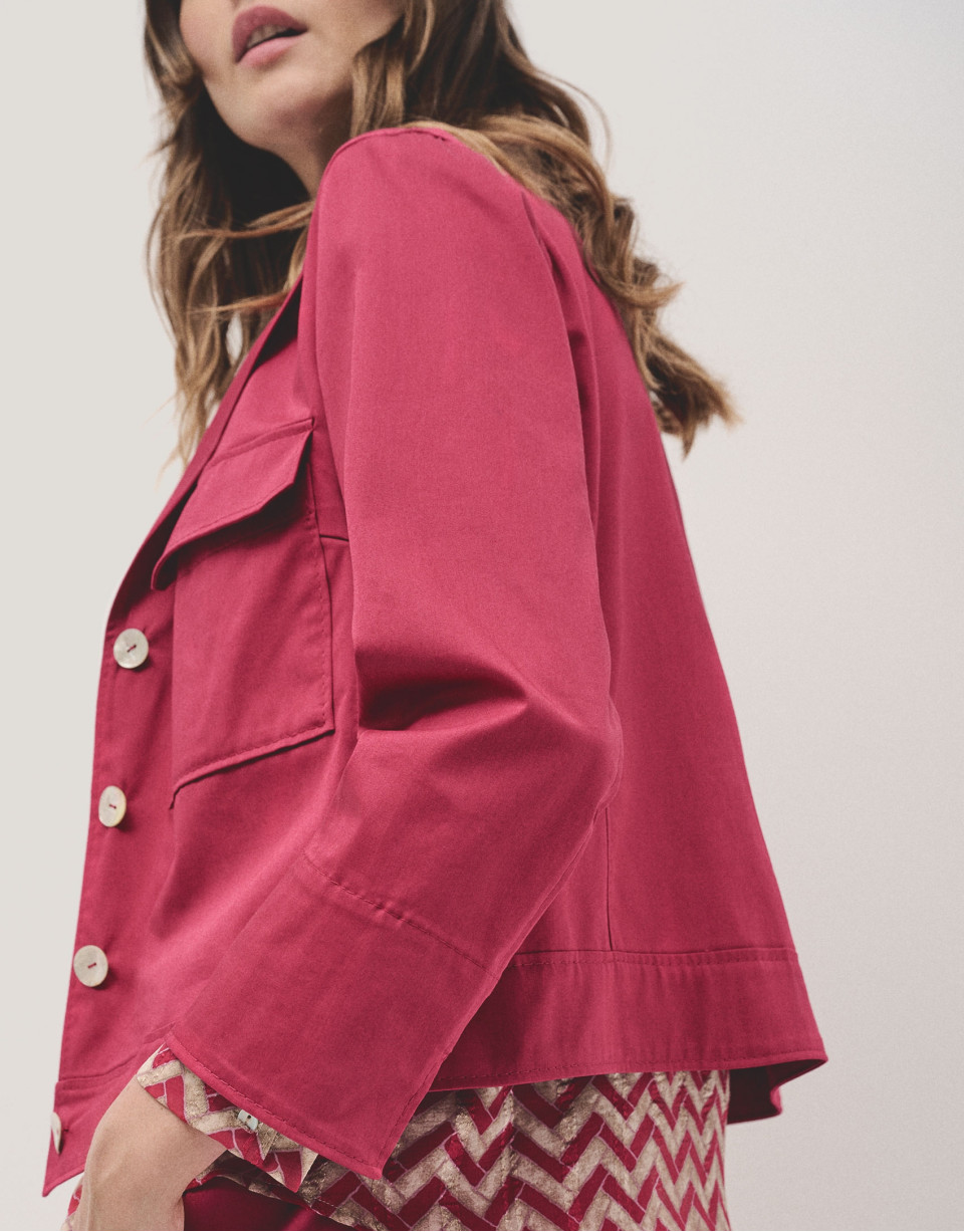 Short raspberry satin cottoned jacket - Woman | Roberto Verino