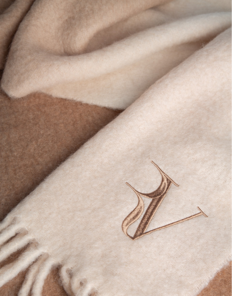Faded camel wool and alpaca scarf with RV logo | Roberto Verino