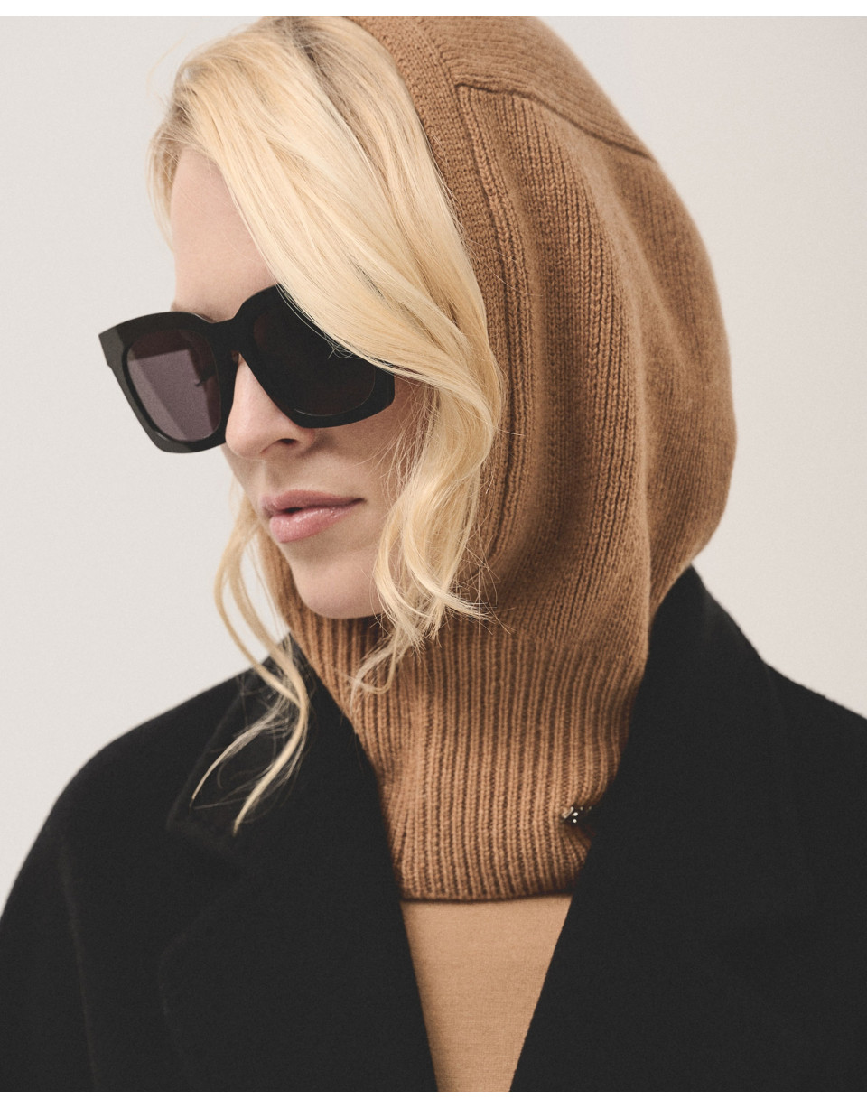 Beige wool and cashmere balaclava cap - Woman | Roberto Verino