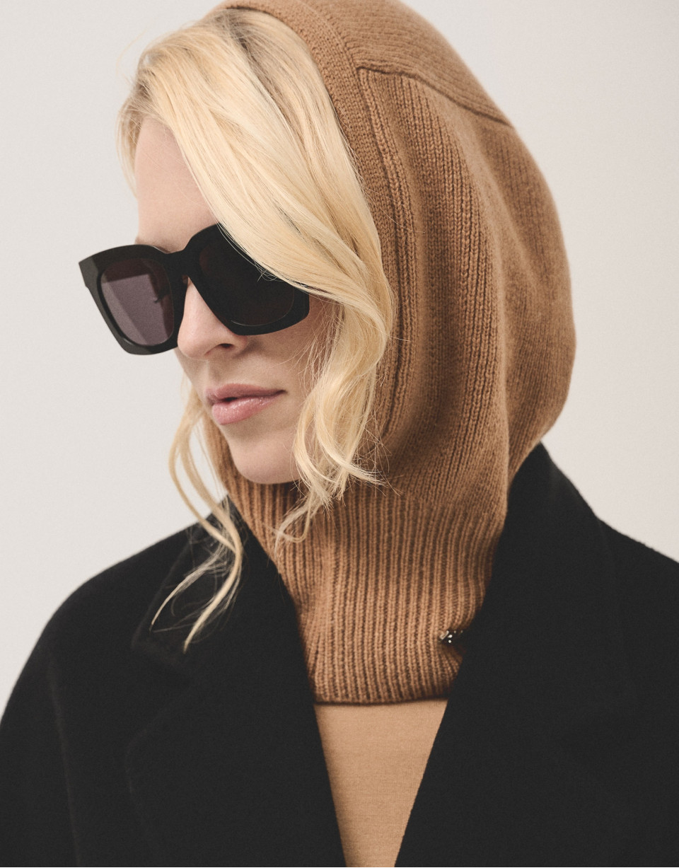 Beige wool and cashmere balaclava cap - Woman | Roberto Verino