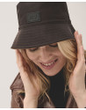 Gorro bucket reversible cámel y marrón - Mujer | Roberto Verino