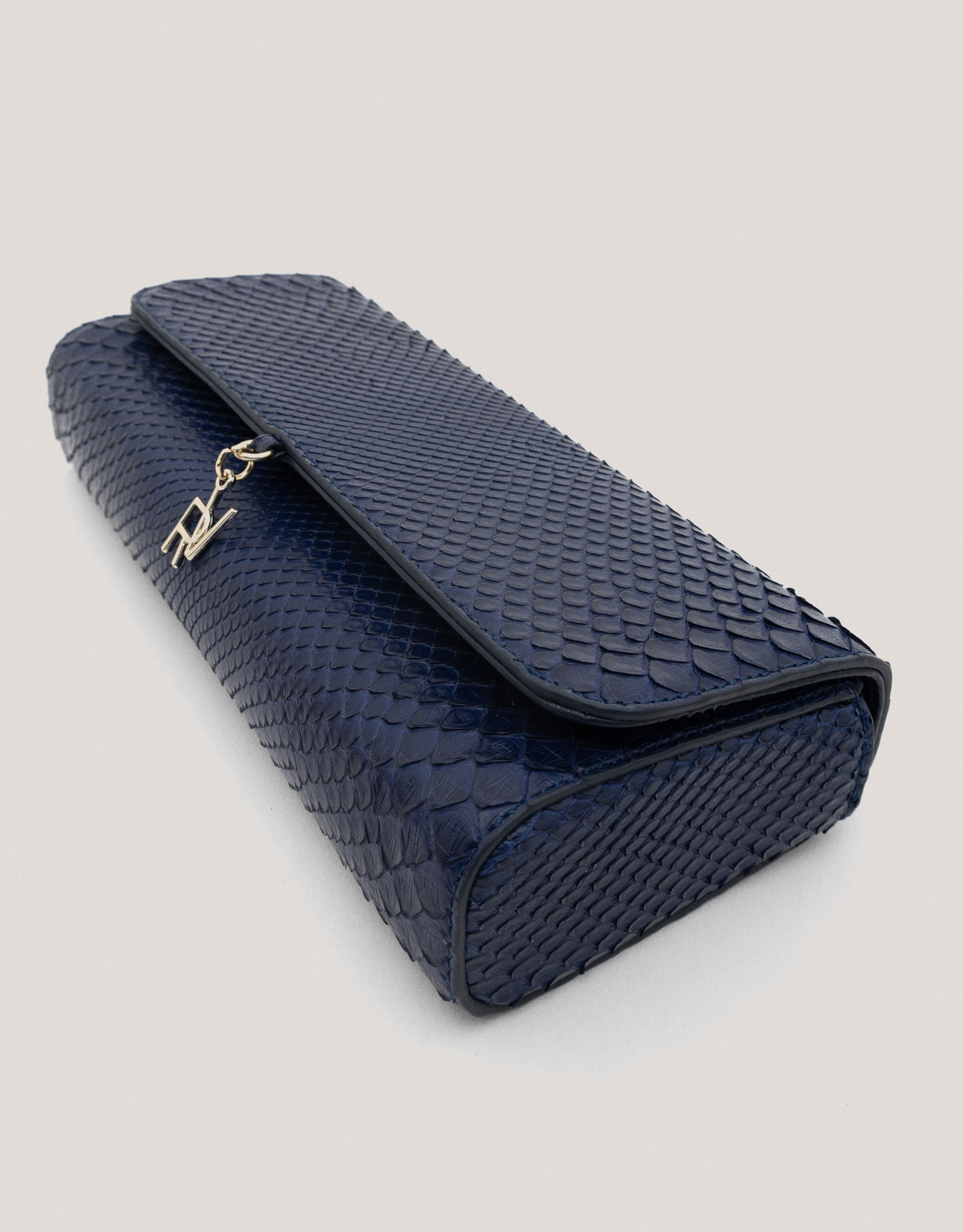 Blue snakeskin Ariana clutch bag - Sale | Roberto Verino
