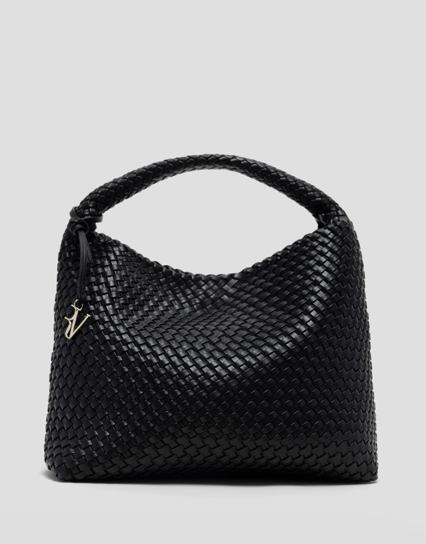 Black Paula Hobo shoulder bag with braided ... | Roberto Verino
