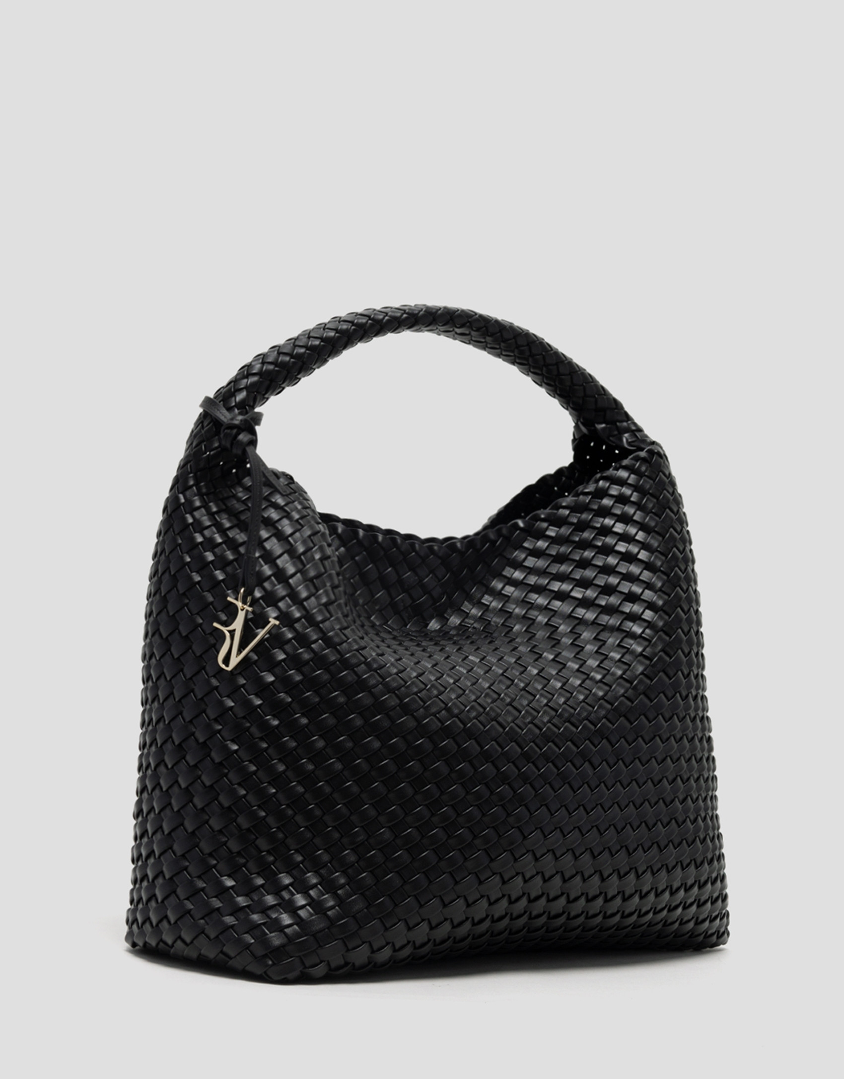 Black Paula Hobo shoulder bag with braided ... | Roberto Verino