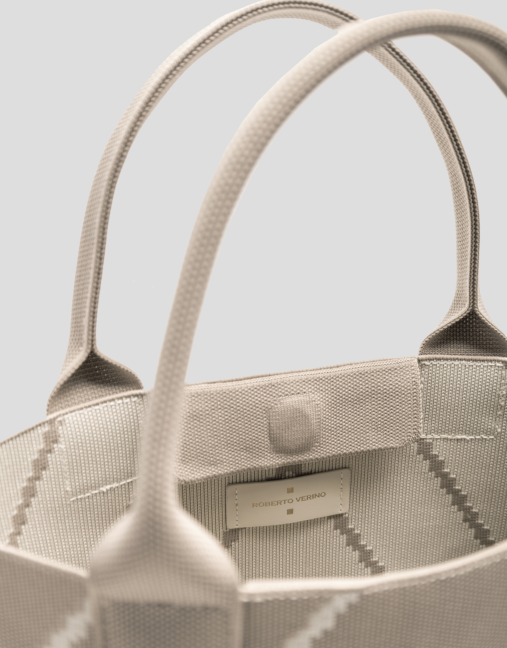 Nude knit maxi Kendall shopping bag with ... | Roberto Verino