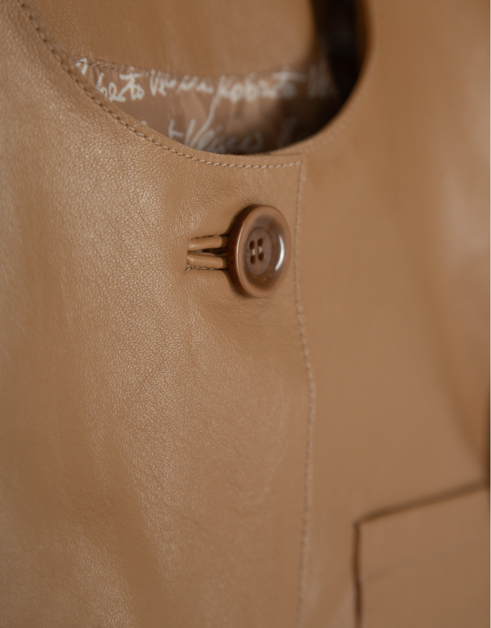 Short camel nappa jacket - Woman - SS2025 | Roberto Verino