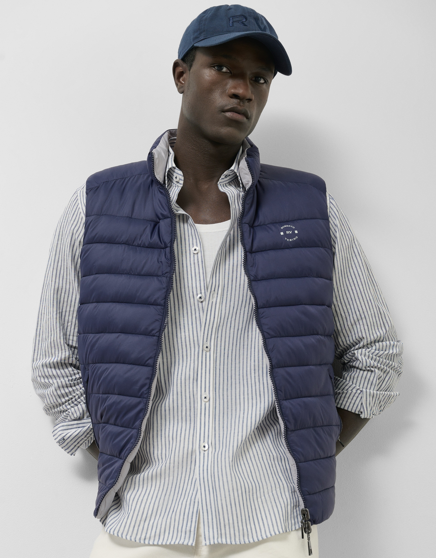 Chaleco reversible marino y gris - Hombre | Roberto Verino